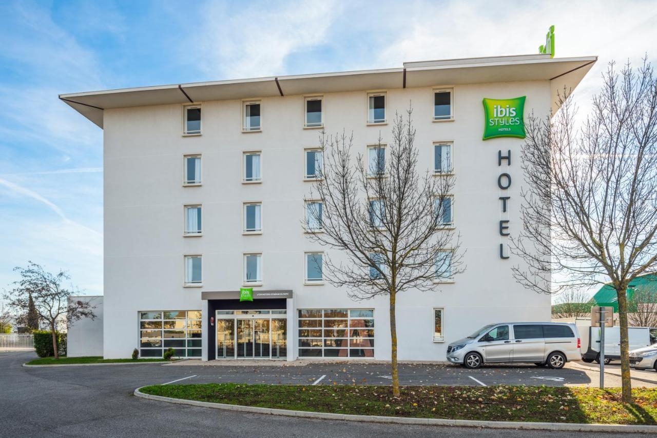 Ibis Styles Lyon Meyzieu Arena Stadium Esterno foto
