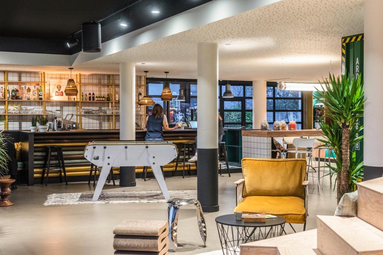 Ibis Styles Lyon Meyzieu Arena Stadium Esterno foto